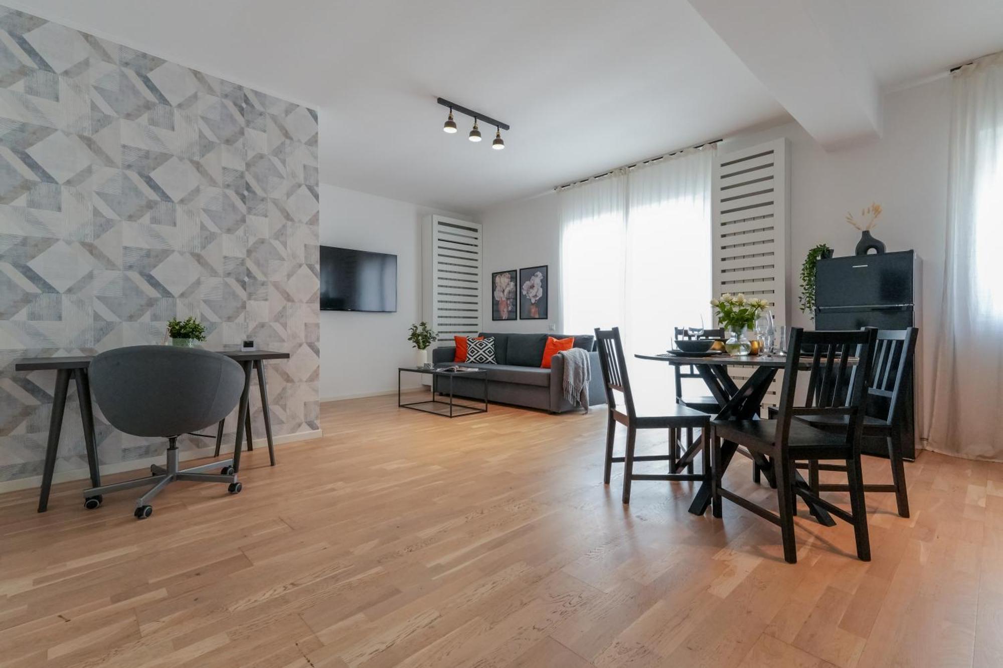 Maria - Modern Apartment With Parking And Workspace Bukares Bagian luar foto